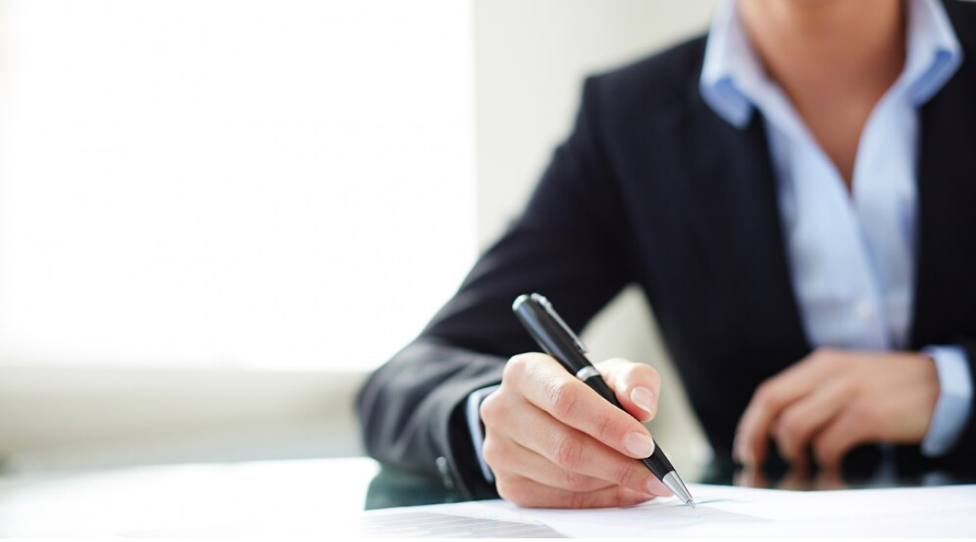 5 Key Aspects to Consider Before Signing a Credit Contract