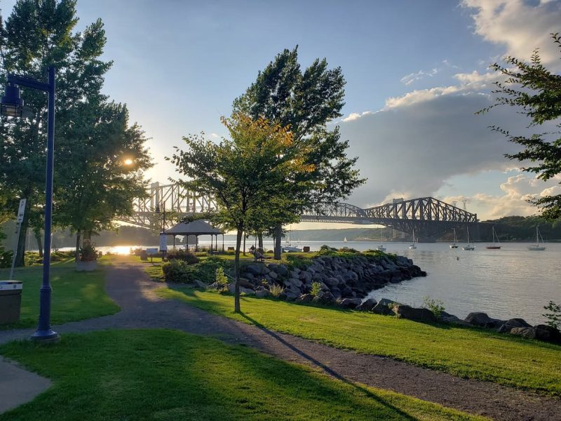 Thumbnail-For-Park-By-The-River-Levis Centre-By-Mon Petit Pret