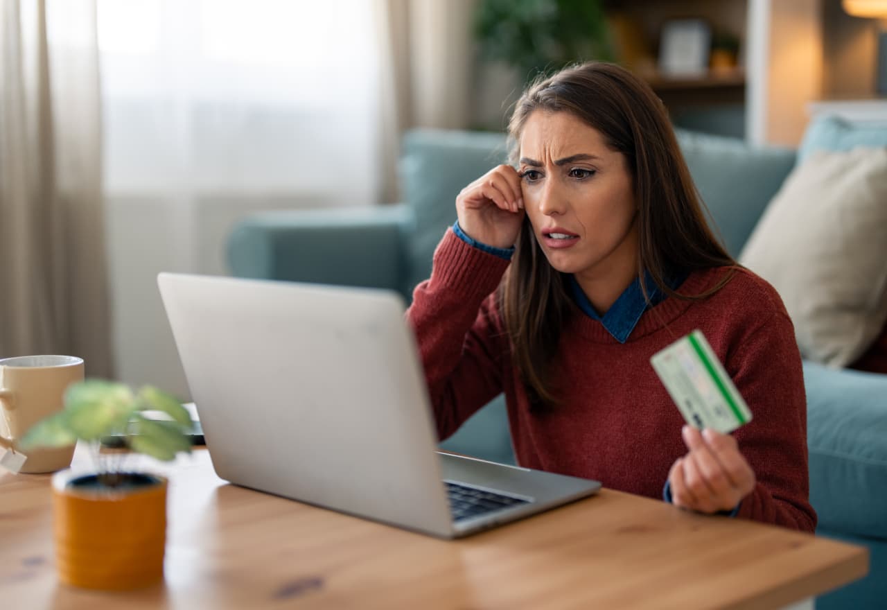 Thumbnail Picture of Instant Loan Options for Same-Day Travel Emergencies by Mon Petit Pret