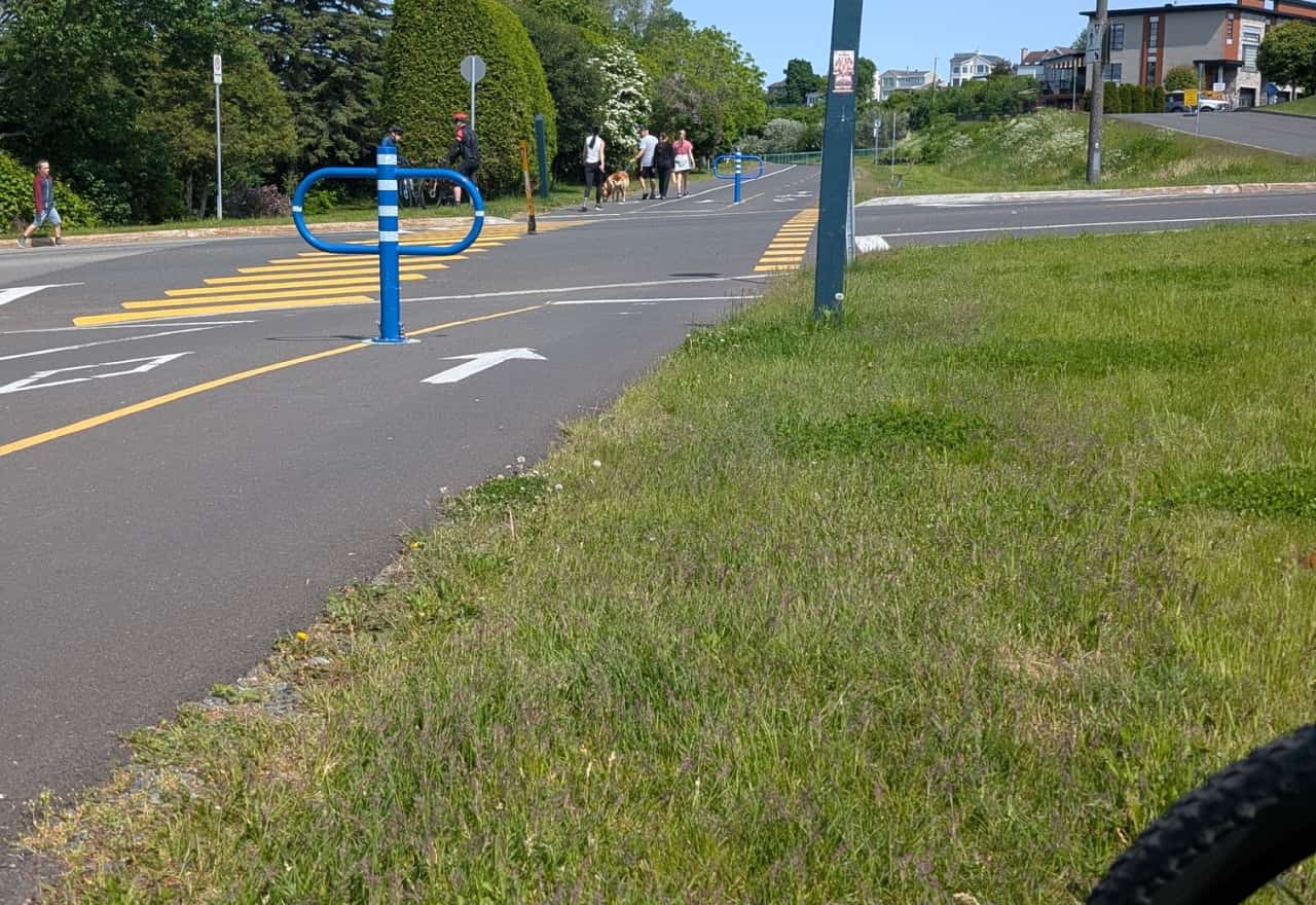 Picture of Community of Villieu by Mon Petit Pret