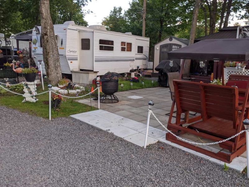 Thumbnail Picture of Local 031 Place le Bosquet by Mon Petit Pret