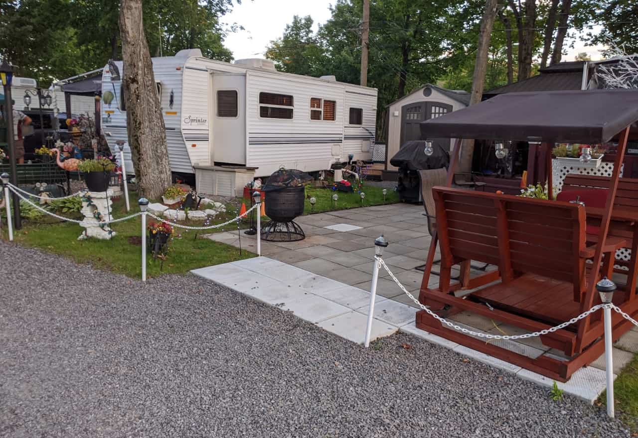 Thumbnail Picture of Local 031 Place le Bosquet by Mon Petit Pret